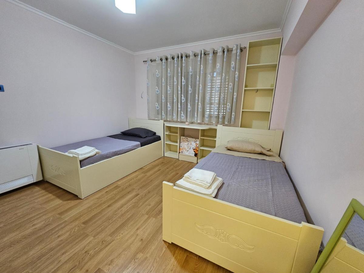 Tirana Central Exclusive Extérieur photo