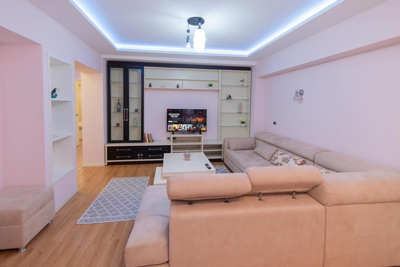Tirana Central Exclusive Extérieur photo